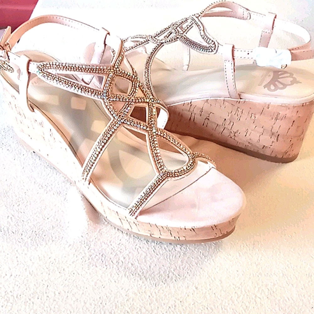 Fergalicious women's wedge sandal size 10
